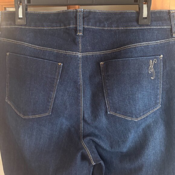 Style & CO Curvy Boyfriend Blue denim Size 12 - Picture 6 of 8